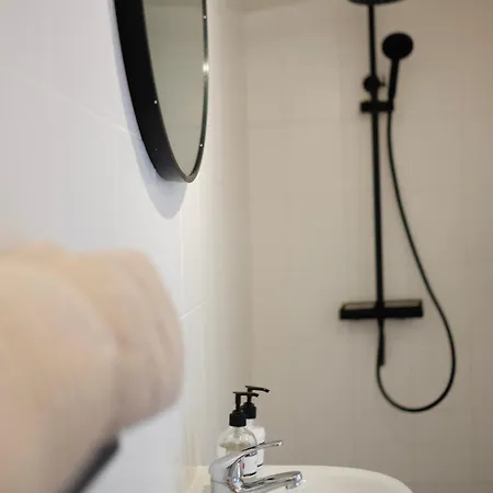 Nyaraló 24 - Aan Zee - Met Eigen Tuin