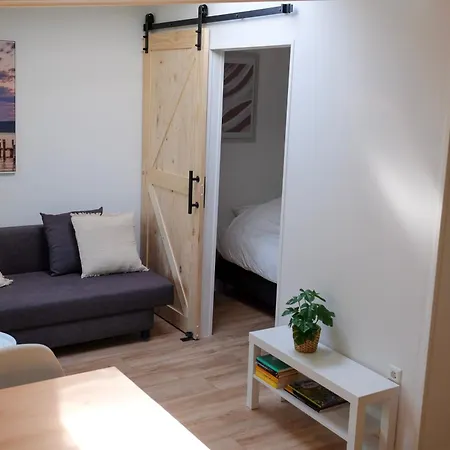 24 - Aan Zee - Met Eigen Tuin *