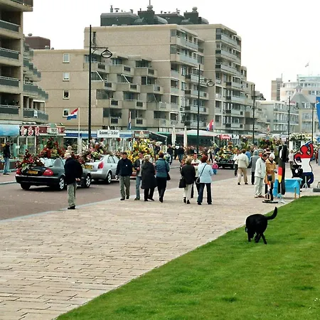 24 - Aan Zee - Met Eigen Tuin * Noordwijk