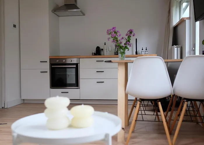 24 - Aan Zee - Met Eigen Tuin Noordwijk