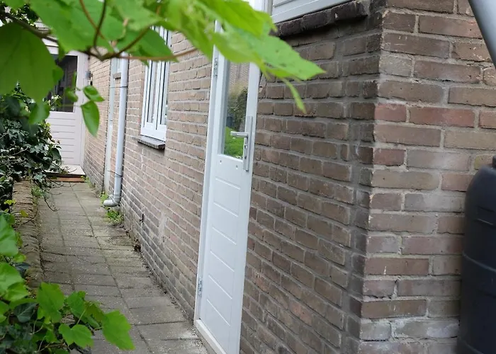 Tatil Evi 24 - Aan Zee - Met Eigen Tuin *