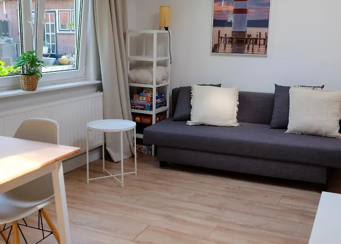 Tatil Evi 24 - Aan Zee - Met Eigen Tuin