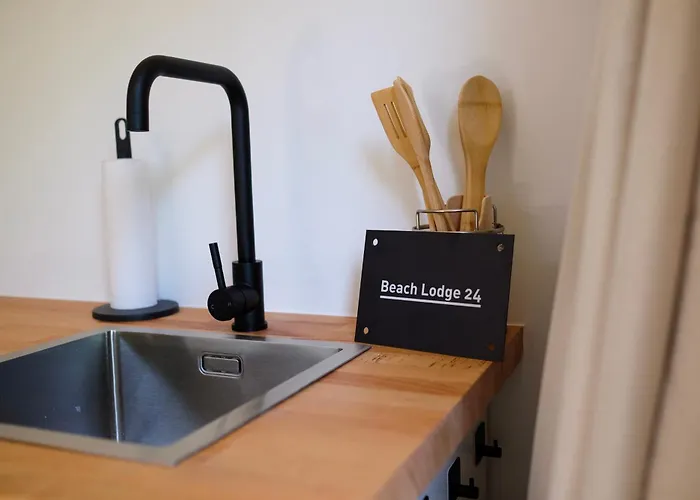 24 - Aan Zee - Met Eigen Tuin *