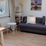 Ferienhaus 24 - Aan Zee - Met Eigen Tuin